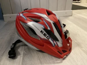 Kaciga red.br.57 KED (53-58)cm , uvoz Svajcarska