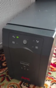 APC Smart- UPS SC 620, nepouzdan u radu - elektronika