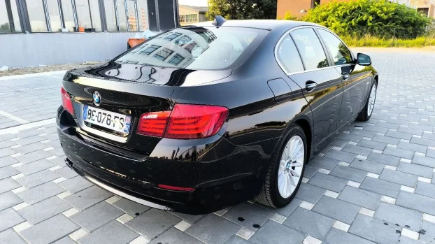2010 BMW 520 184ks AUT/NAVI/XEN