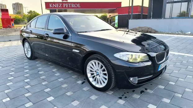 2010 BMW 520 184ks AUT/NAVI/XEN