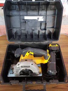 DeWALT DCS373 Aku Cirkular