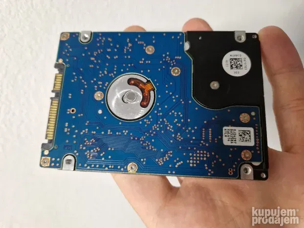 Hard disk za laptop 500gb (0% health) BR.2