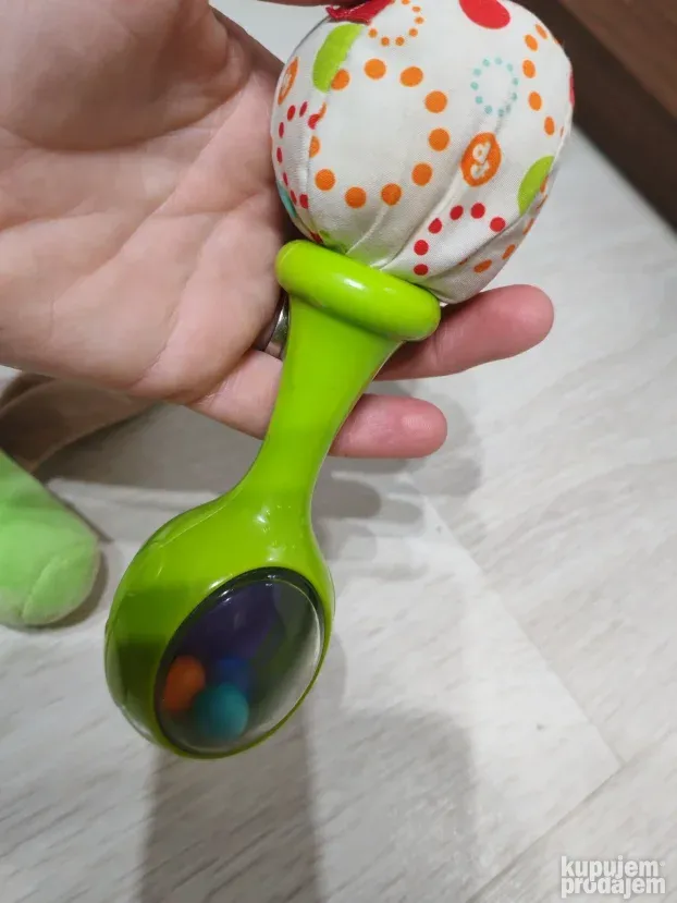 Set za bebe, zvečke, za kolica