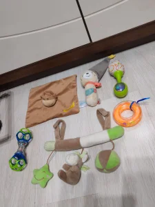 Set za bebe, zvečke, za kolica