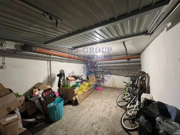 Š-560463, Grbavica, 4.0 četvorosoban, 85 m²