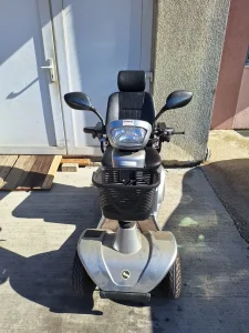 Električna invalidska kolica skuter Sterling S700