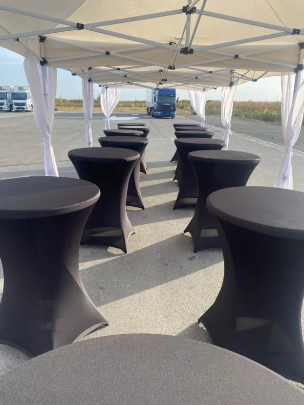 Iznajmljivanje barskih stolova i stolica