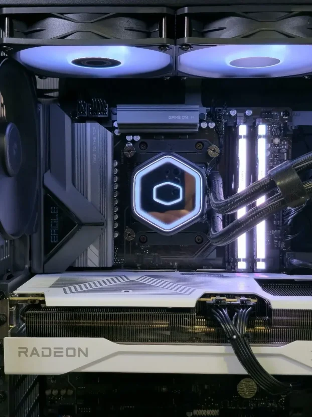 Ryzen 7 9800X3D RX 9070 B850 32GB 1TB - SM087PC