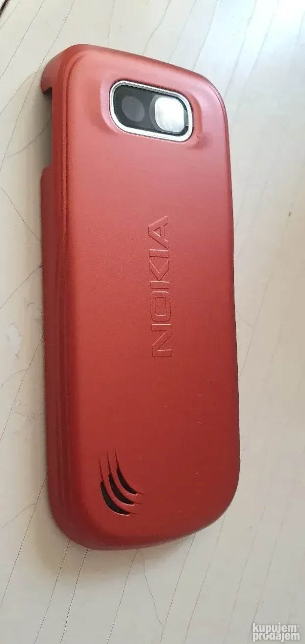 Zadnja maska za nokie 2600
