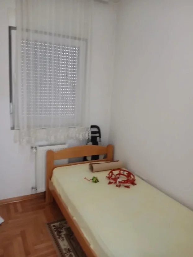 Kragujevac, Centar, 2.0 dvosoban, 42 m²