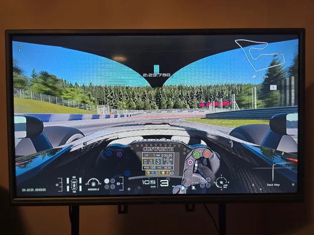 Sim racing rig / g29 komplet za simulaciju trkanja - KupujemProdajem