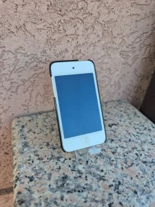 iPod 8Gb A1367 Nissan Juke