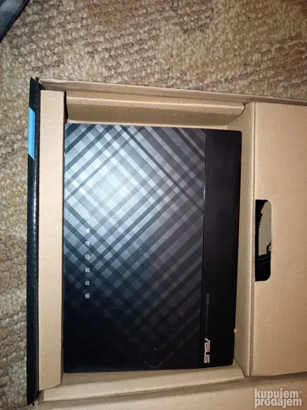 Asus RT-N12N 300mb ruter u kutiji