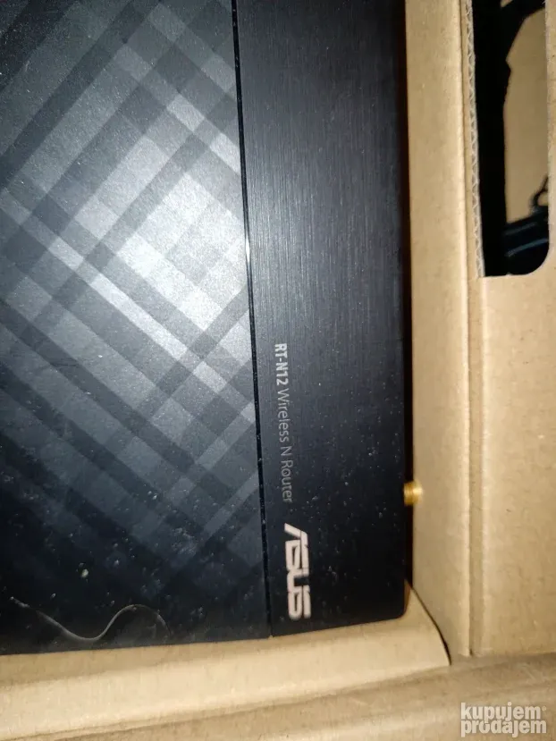Asus RT-N12N 300mb ruter u kutiji