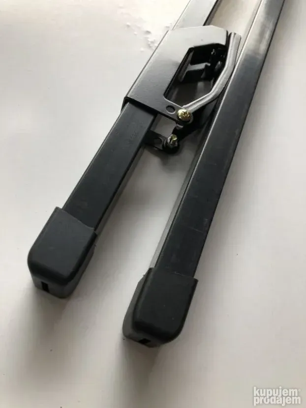 Krovni nosac za auto,Tipski nosaci Lux univerzalni-Akcija!