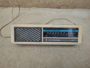 Retro radio ruski Abava ispravan  РП8330