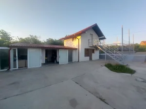 Velika Moštanica, 1.0 jednosobna, 80 m²