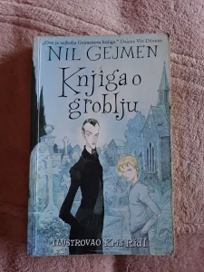 Knjiga o groblju - Nil Gejmen