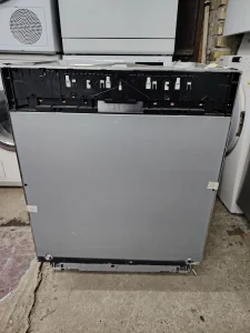 Mašina za sudove Simens kao Nova ugradna 12 osoba