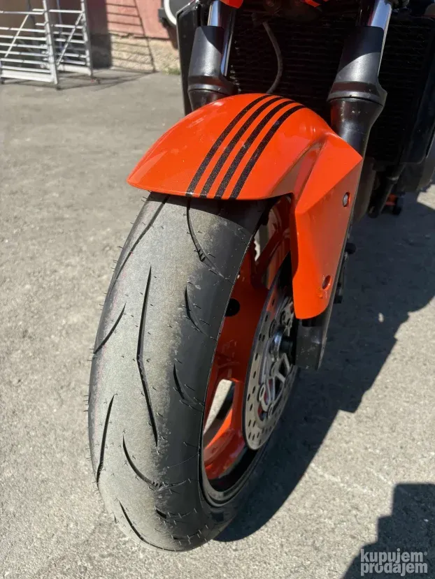 Kawasaki Z750 2005