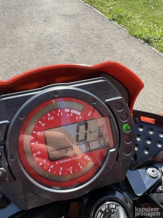 Kawasaki Z750 2005