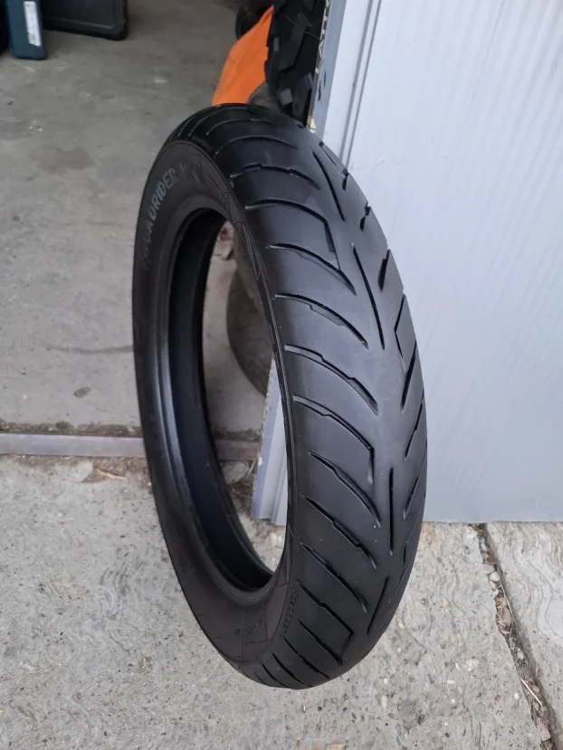 120 90 18 avon  roadrider2 kao novo