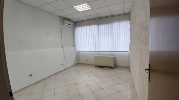 Blok 28,izdaje se poslovni prostor od 1.5. ID#14443
