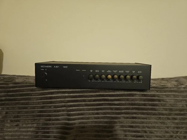 Reckhorn A 401-Vrhunsko Sub-woofer Pojacalo Snage