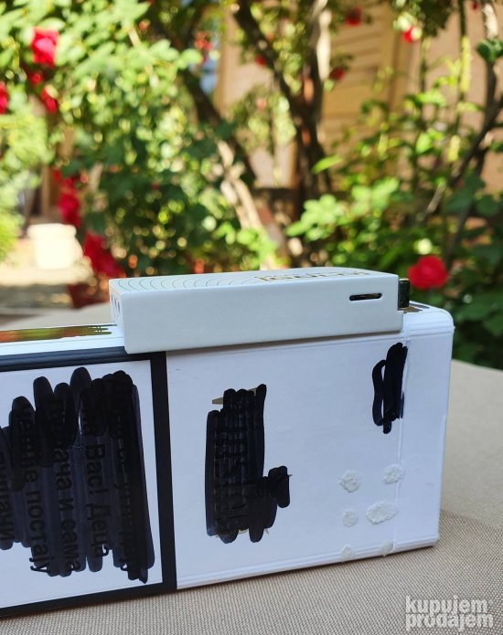 Upaljač Marlboro GOLD sa klipsom za paklicu NOVO