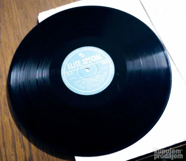 Nezaboravne Melodije LP-vinyl