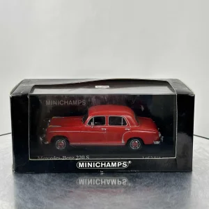 1/43 Minichamps Mercedes 220 Ponton W180