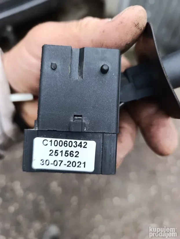 Levi ablender sirena svetla Renault Clio 2