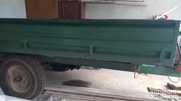 Traktorska prikolica strojotekst Varaždin