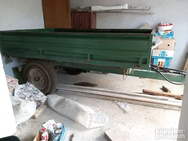 Traktorska prikolica strojotekst Varaždin