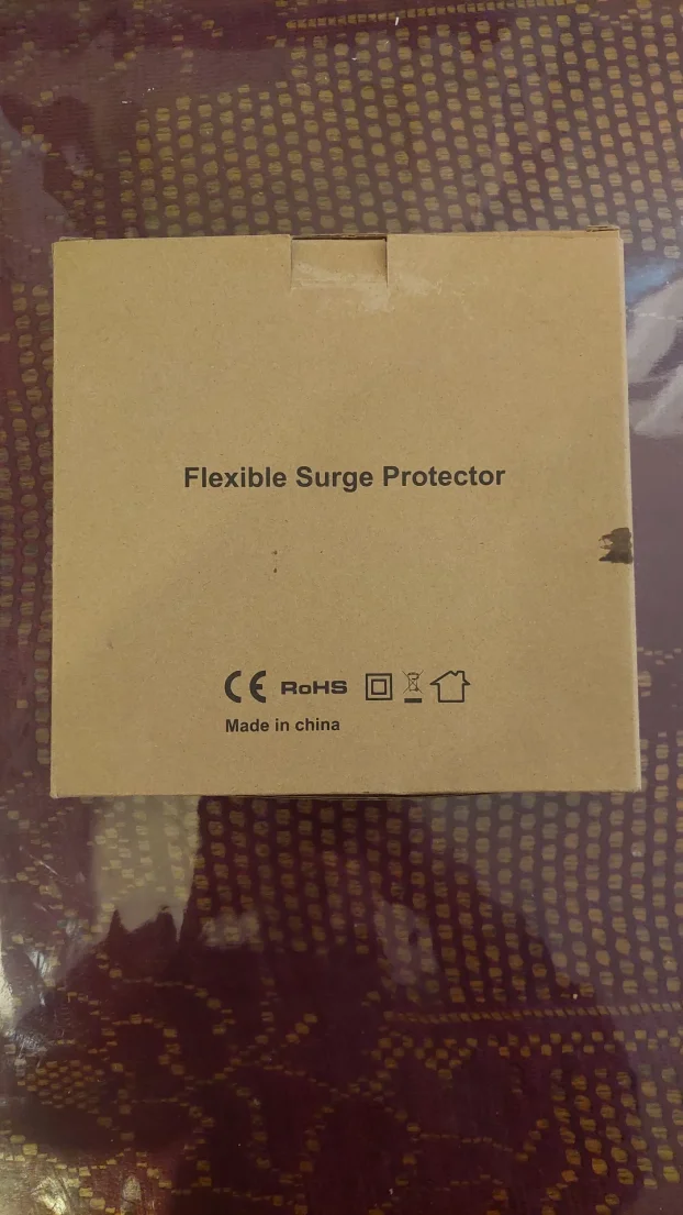 Produzni kabl sa 4 uticnica i 2 USB ulaza