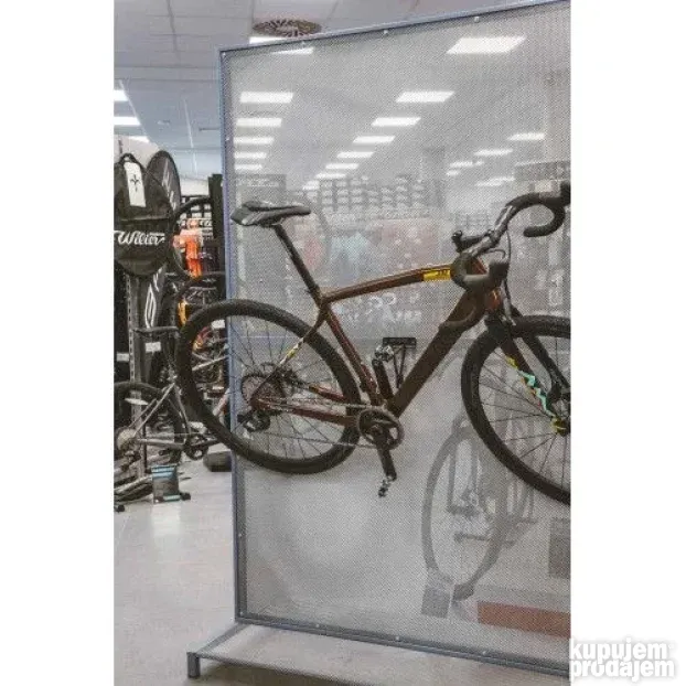 Nosac za bicikl na pedalu force