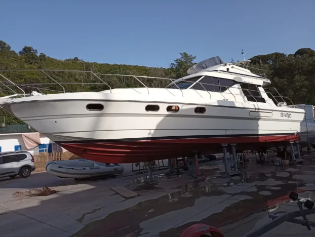 Povoljno se prodaje jahta Princess 45, 2 kabine, 2 kupatila