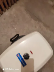 Bojler kuhinjski veoma dobar