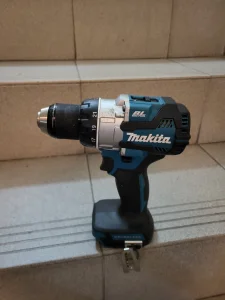 MAKITA DDF489Z Aku odvijač/bušilica (18V)