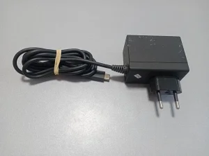Nintendo HAC-002 5V-1.5A 15V-2.6A 39W PUNJAC ADAPTER #9616