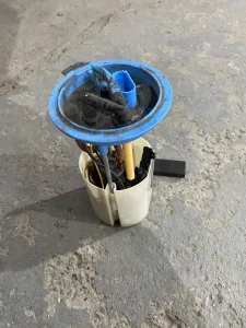 Pumpa u rezervoaru Golf 6 Benzin