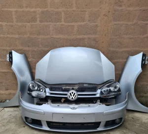 Golf 5 prednji branik