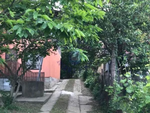 Ledinci, trosobna, 159 m²