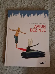 Strip Najkula Avion bez nje