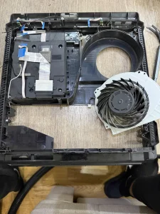 Ciscenje konzole PS4 PS4 PRO