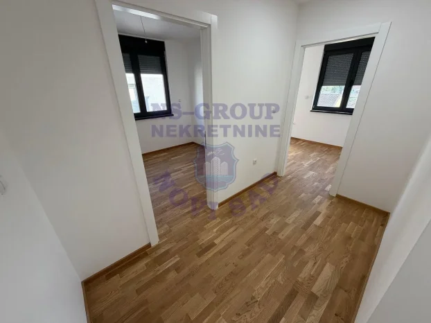 Telep, 3.0 trosoban, 66 m²