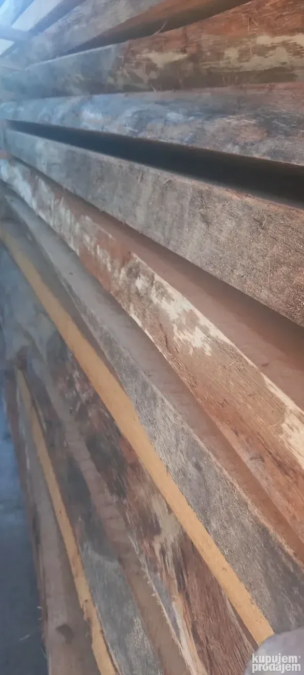 hrastova gradja na prodaju