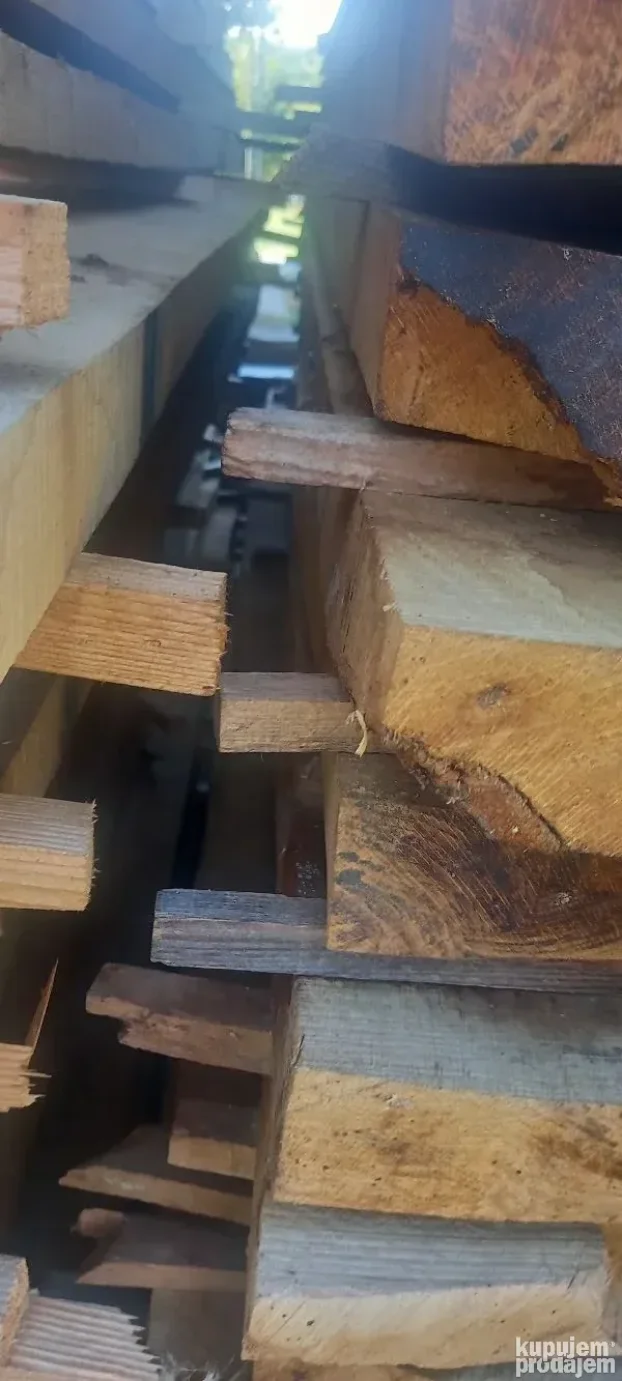 hrastova gradja na prodaju