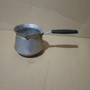 Stara aluminijumska džezva 2
