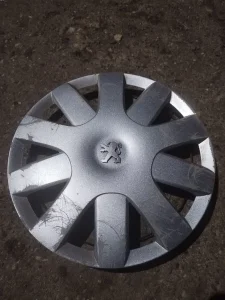 Peugeot ratkapna 15